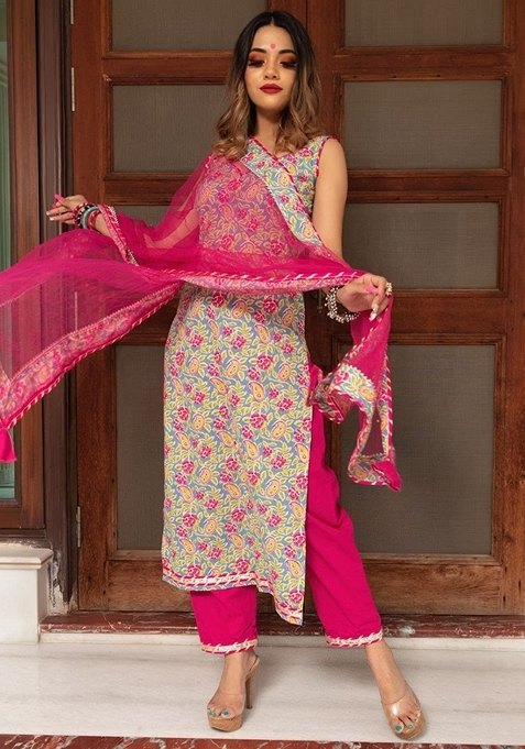 Pink Digital Print Rayon Kurta Set With Dupatta
